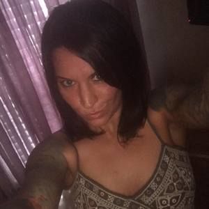 Meet your Posher, Maura